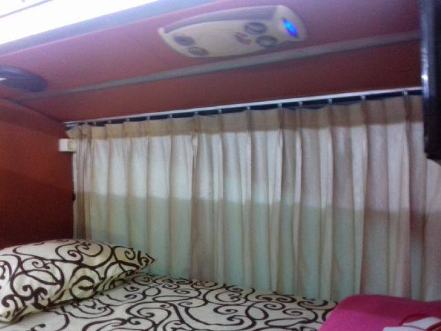 Ukuran kasur 100cmx200cm membuat bus ini nyaman untuk ditumpangi