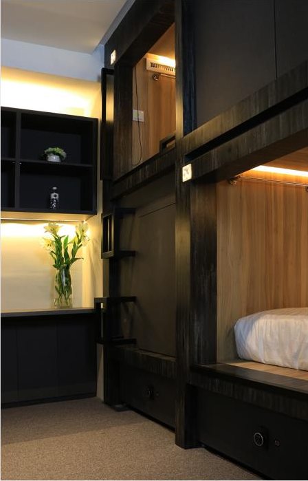 Private room dengan 2 kapsul single cocok untuk yang ingin privasi lebih disini