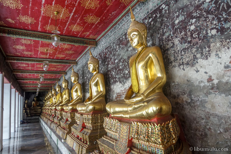 Mengikuti Open Trip Bangkok adalah salah satu cara murah untuk menjelajah kota Bangkok