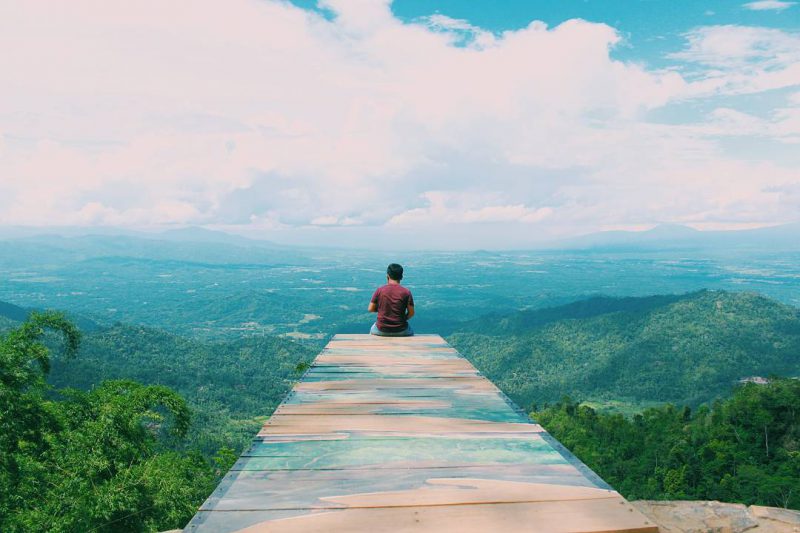 Mungkin kamu bisa mencoba berfoto seperti ini @arypurnamaaj
