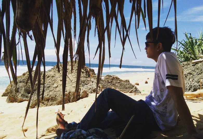 Siapa sih yang nggak mau liburan santai seperti ini! via IG @rony_sions