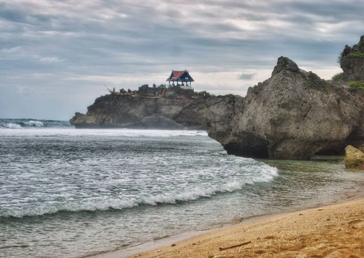 Yakin nggak mau berburu foto di Pantai Porok Jogja! via @jogjaku24jam