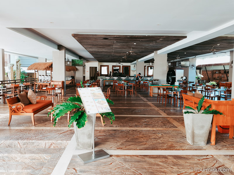 Restoran hotel untuk sarapan pagi