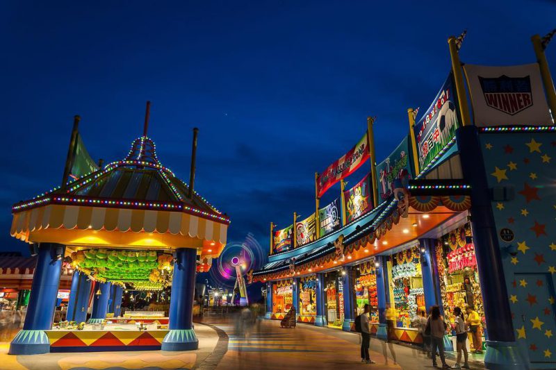 Ocean Park Hong Kong merupakan gabungan dari taman hiburan dan kebun binatang! Cocok untuk dikunjungi ketika liburan ke Hong Kong bersama keluarga nih. via @hkoceanpark