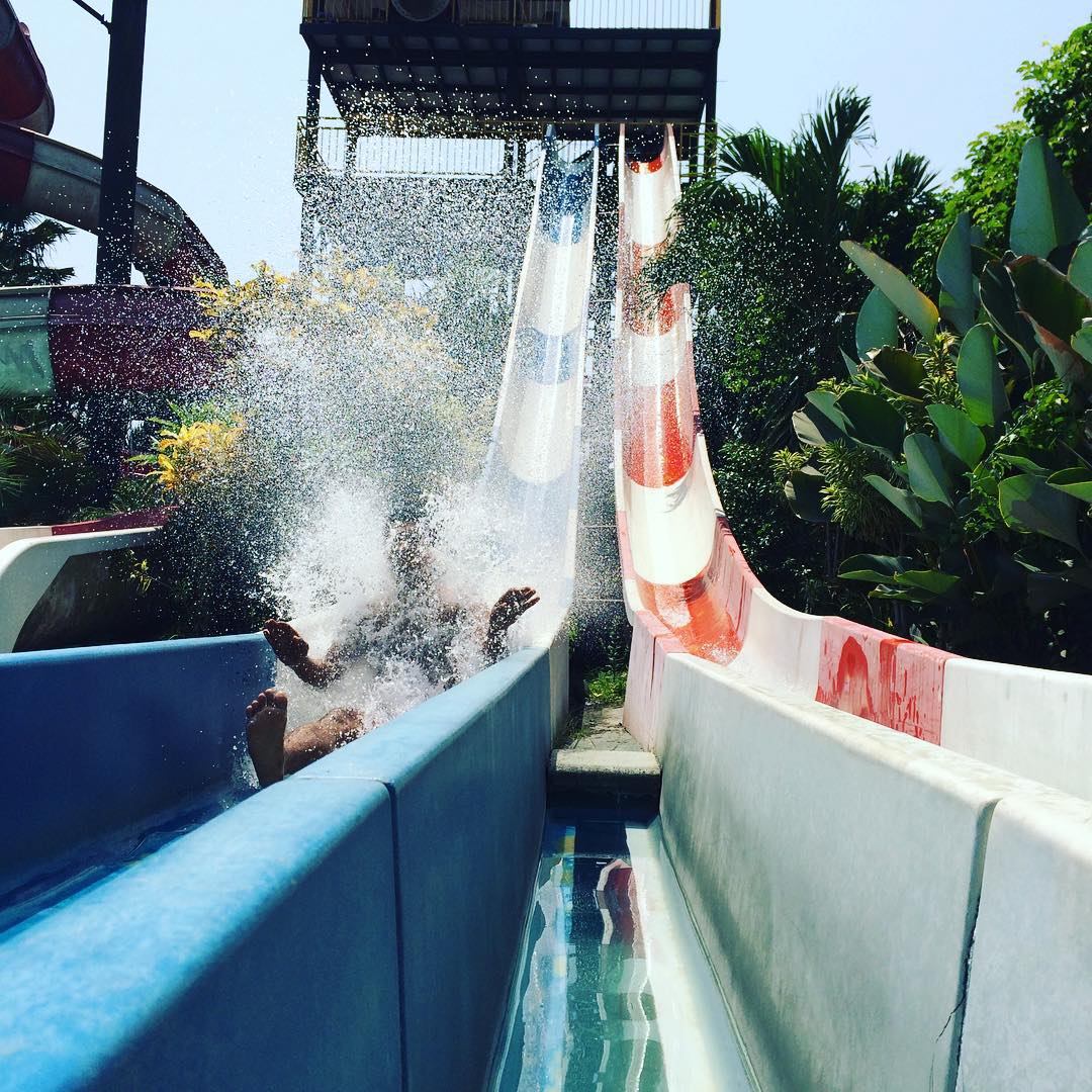 Rasakan Asiknya Liburan Bareng Keluarga Di Balong Waterpark