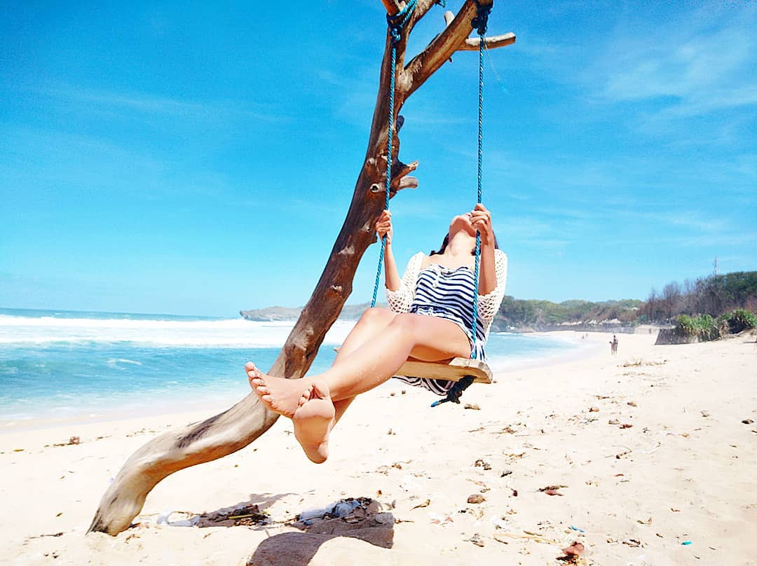 Pantai Krakal Yang Makin Terkenal!