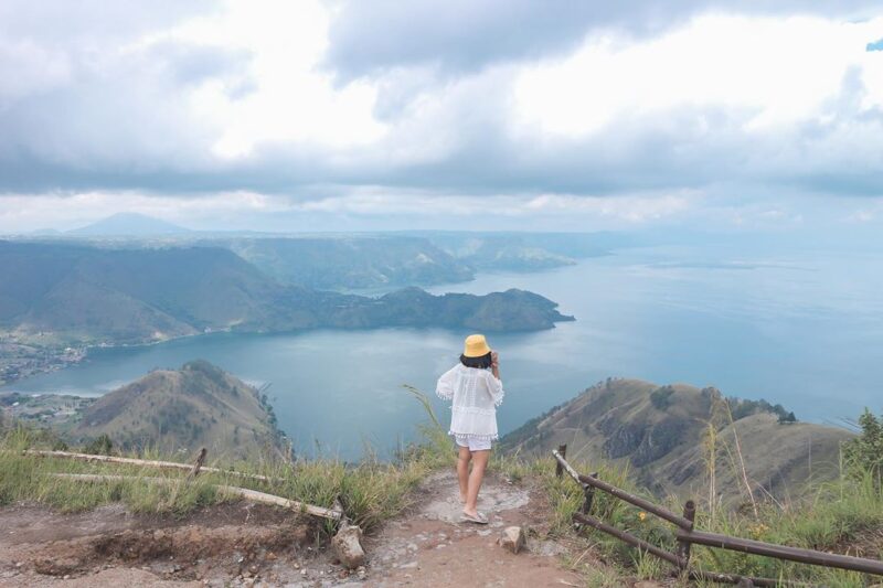 Tempat Wisata Sumatera Utara Rekomended Untuk Liburan Selanjutnya! - Tanah Karo. Tempat Wisata Sumatera Utara Rekomended Untuk Liburan Selanjutnya! - Tanah Karo.