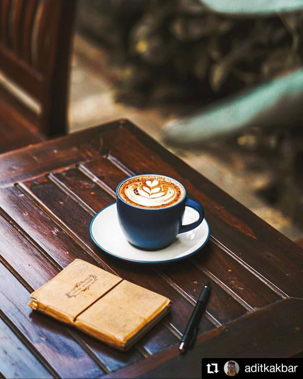 Bingung Nongkrong Di Malang? Ini Dia 17 Cafe Restoran Unik Terbaik Di Malang Wajib Kalian Kunjungi! Bingung Nongkrong Di Malang? Ini Dia 17 Cafe Restoran Unik Terbaik Di Malang Wajib Kalian Kunjungi!