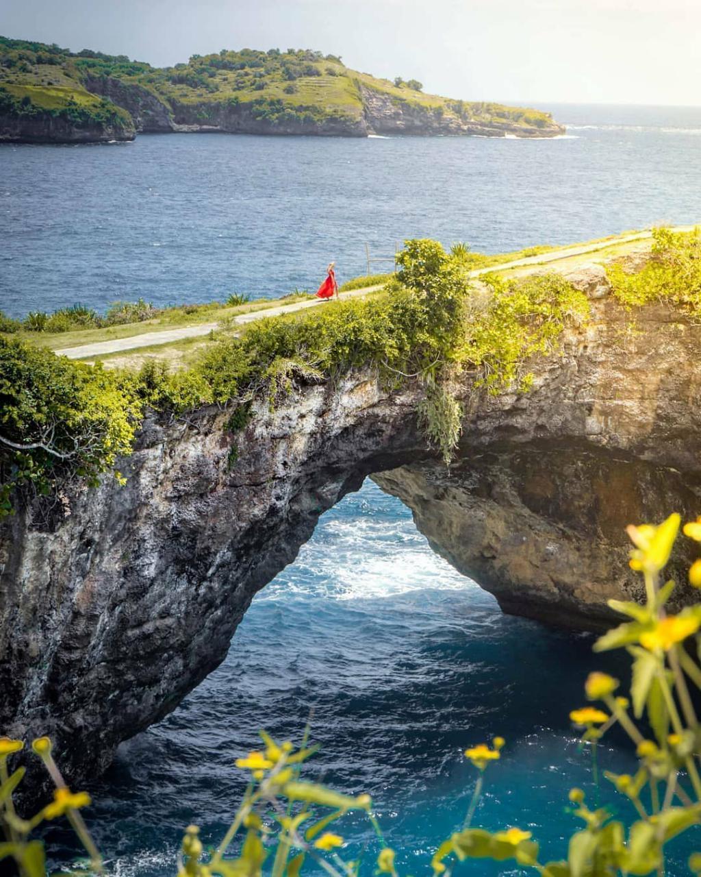 Broken Beach, Wisata Instagramable Nusa Penida [ Wisata Nusa Penida ]