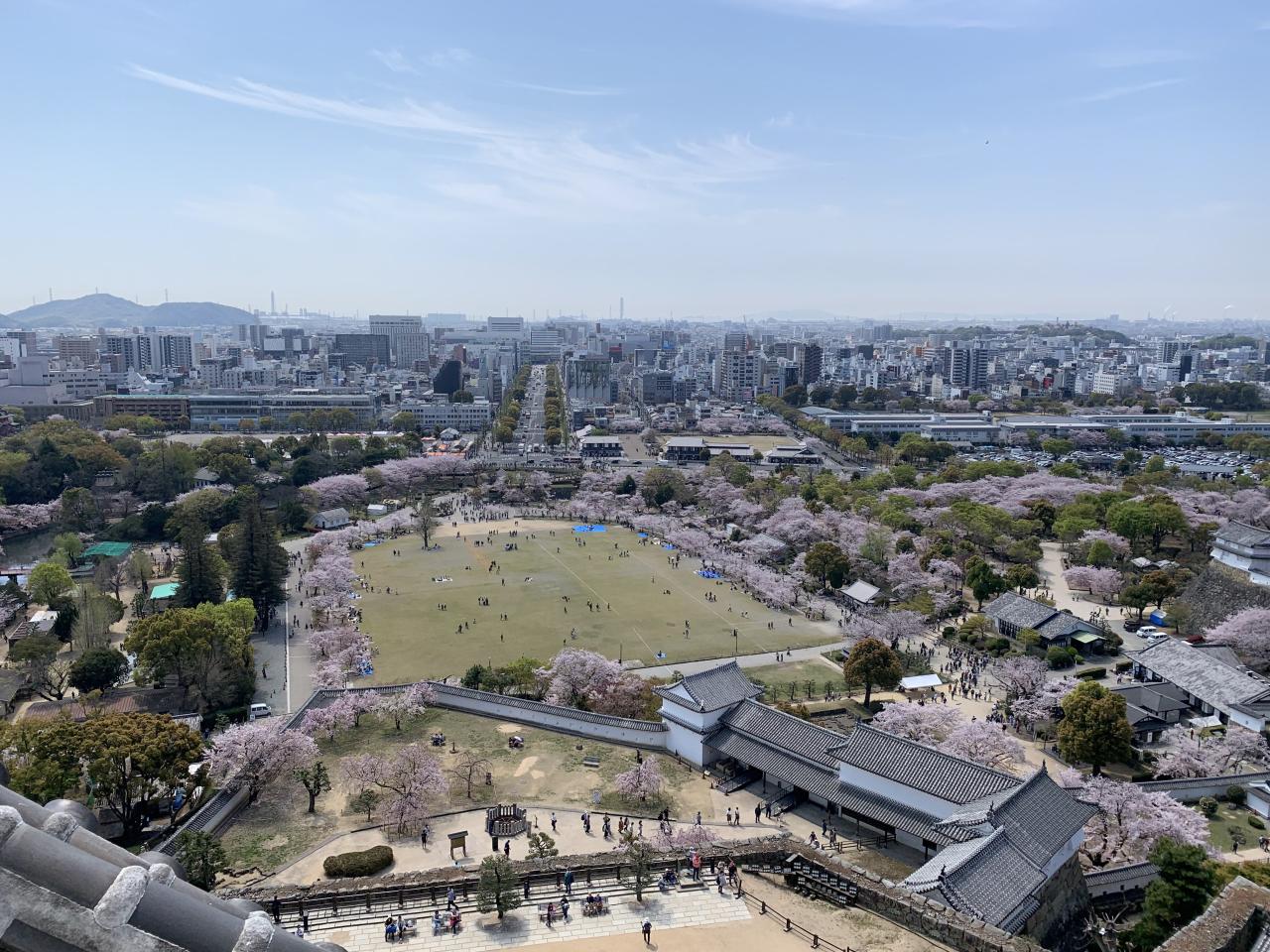 Himeji Castle Garden, atau lebih dikenal dengan sebutan Kokoen, adalah taman Jepang yang terletak di sebelah Kastil Himeji.