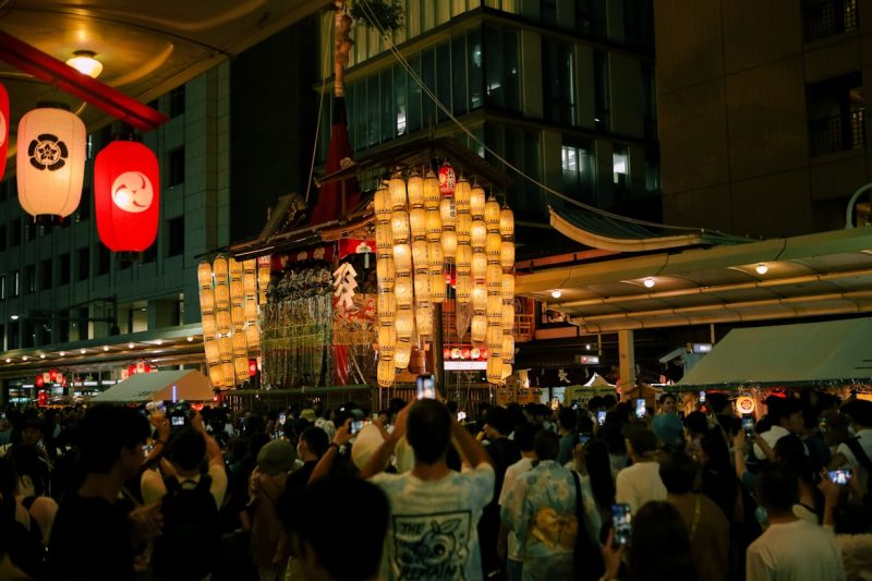 Gion Matsuri dalam Konteks Festival Nasional Jepang Gion Matsuri dalam Konteks Festival Nasional Jepang